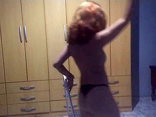 Wow, i'm the sexiest dancer ever, so seductive 💃🔥