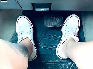 Pedal pumping while masturbating to feet!