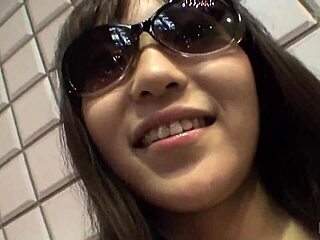 Hotel Pickup Turns Into Wild Japanese Gal Masturbation Show