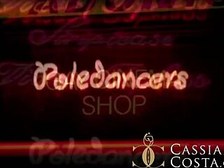 Eu E Minha Amiga Chupando Um Pau Bem Gostoso Em Ação Quente