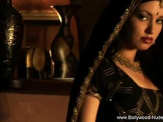 Bollywood Brunette Dances Nude