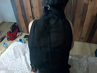 Milfycalla says, 'I like to be shared'