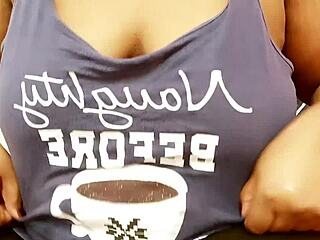 i love watching this sexy north indian girl show her boobs