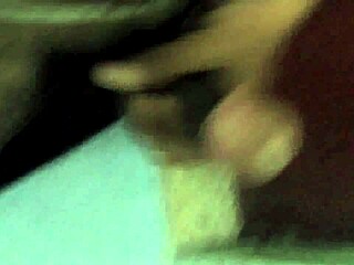 Teen 18+ masturbates until she squirts cum 😍