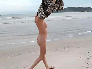 Let's fuck on the rocks, feels amazing!