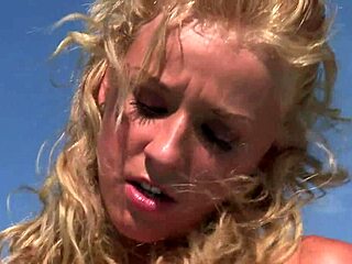 Wow, Gorgeous Blonde Gets Banged Outdoors by the Pool!