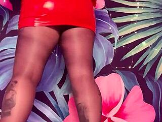 Teasing Moves in Pantyhose and Latex Dress