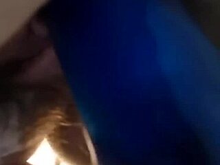 gordita golosa explores dildo and toys in amateur bbw session