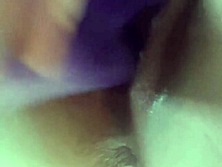 Morgendlicher Fick Nach Creampie Mit Dildo Und Toys