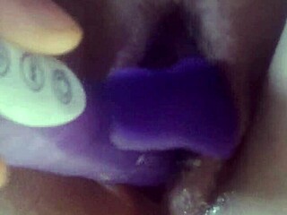 Morgendlicher Fick Nach Creampie Mit Dildo Und Toys