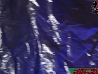 Femdom Blondine Fucked In Latex