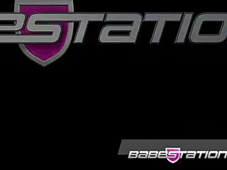 Cici Anders just chilling on her vibrator at Babestation Studio. It’s pure hardcore fun!