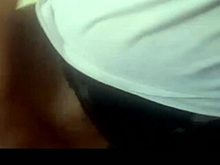 Lady Dalia Pleasures Herself Before Hubby's Salad!