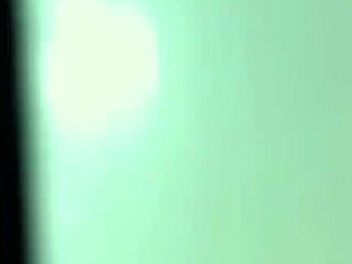 i'm mrs goldie, feeling so hot and bothered right now