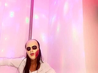 free exclusive real porn: latina in uniform dances seductively at hotel