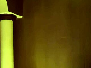 Fucking on First Tinder Date in Hotel Jacuzzi!