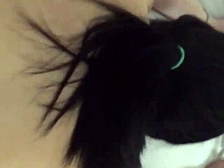 Big Booty White Girl In The Hood!