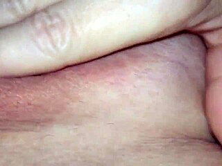 i'm so horny watching this adorable solo pussy masturbation and fingering