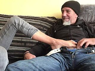 Footjob with beautiful feet of little 18+ spanish blonde