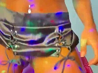 Intense Morning Awakening with Smooth Pussy Licking and Tit Play