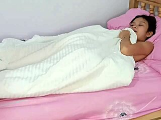 asian babe trying to bang big white guy in wild ways 😍