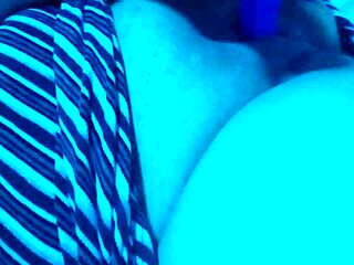 profesora argentina traga leche de su alumno, qué locura! 😲