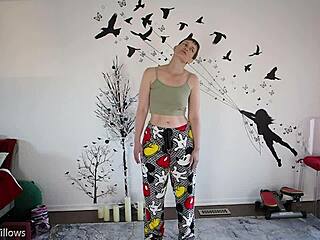 Girlfriend teaches yoga lesson 350