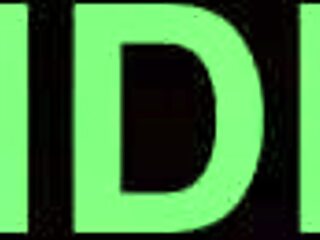 RISKY SEX OF A RUSSIAN WHORE AT NIGHT ON A PUBLIC BEACH