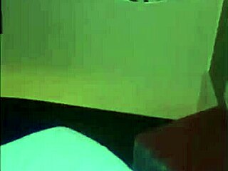 Me Hacen Gemir Bien Rico Mi Esposo Y El Compadre