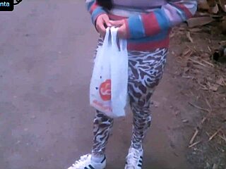 Wow, Fucked Hot Recycling Girl For One Note!