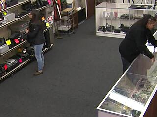 Secret Voyeur Spot Reveals Amateur Teen in Hardcore Action