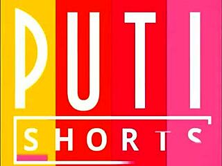 gf sucked me off for tight denim booty shorts