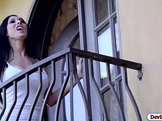 lily lane gets fucked by the housekeeper with big cock oral and cumshot 😍