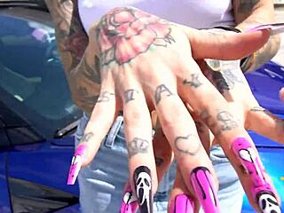 टेडी एल्बी द गोएट को प्राइवेट प्लेन में 14000 फीट पर वाइल्ड सेक्स के लिए फुसलाती है