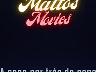 bastidores cena gozando dentro do cu da safada na cama.