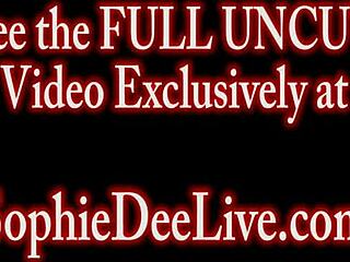 सोफी डी एशियन पसी को डिल्डो से फक करती है