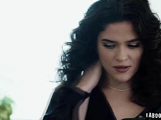 victoria voxxx lets jay smooth take control for computer fix