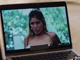 victoria voxxx lets jay smooth take control for computer fix