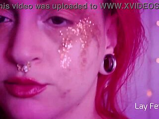 sinestesic performs casual striptease routine