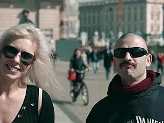 omg, spent a crazy day with a fan in berlin... got my face slammed hard!