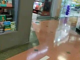 my girlfriend masturbates for friends