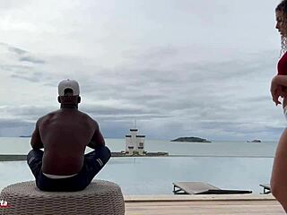 novinha gostosa sucks pirocudo until she's dripping and begs for more