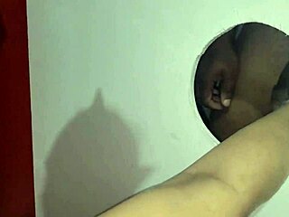 Aline Teless teases her men with a quick handjob.