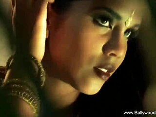 i love this sacred naked dance from asia