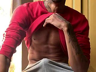 pica preta e gozada na punheta com o dotado oberon, he said excitedly.