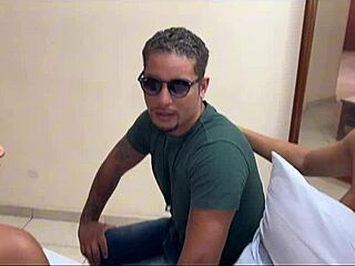 Lesbian Anal with Big Pussy