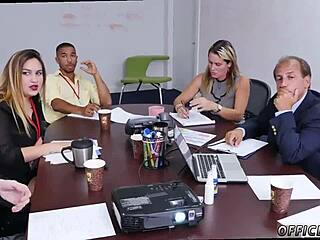 I join a group masturbation session with straight and gay guys in sexual class