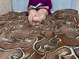 Wife Spreads Legs In Shorts