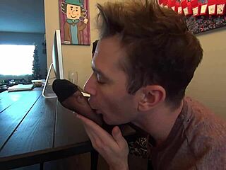 lucky elf, why ya worshippin’ mrs. claus’s plump wrinkled soles?