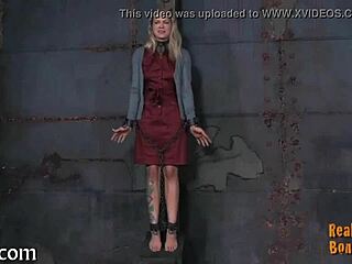 Wow, Hot Serf Excels In Oral Sex!